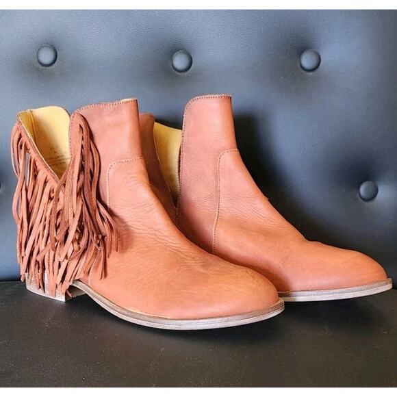 FREE PEOPLE MATISSE Women's Size 8M Fringed Flat Booties Cayenne Leather NEW - Picture 2 of 11